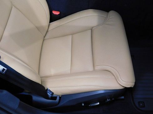 Used 2026 Volvo V90 B6 Cross Country Ultra image 95