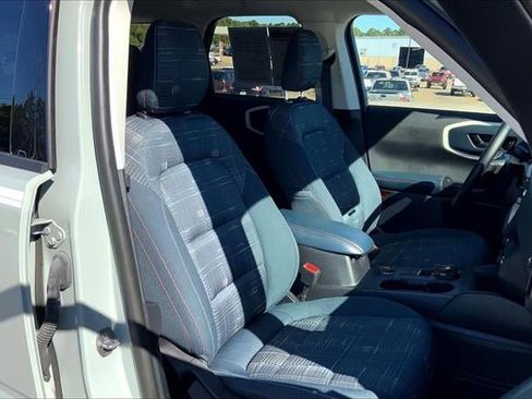 Used 2024 Ford Bronco Sport Heritage w/ Heritage Convenience Package image 6