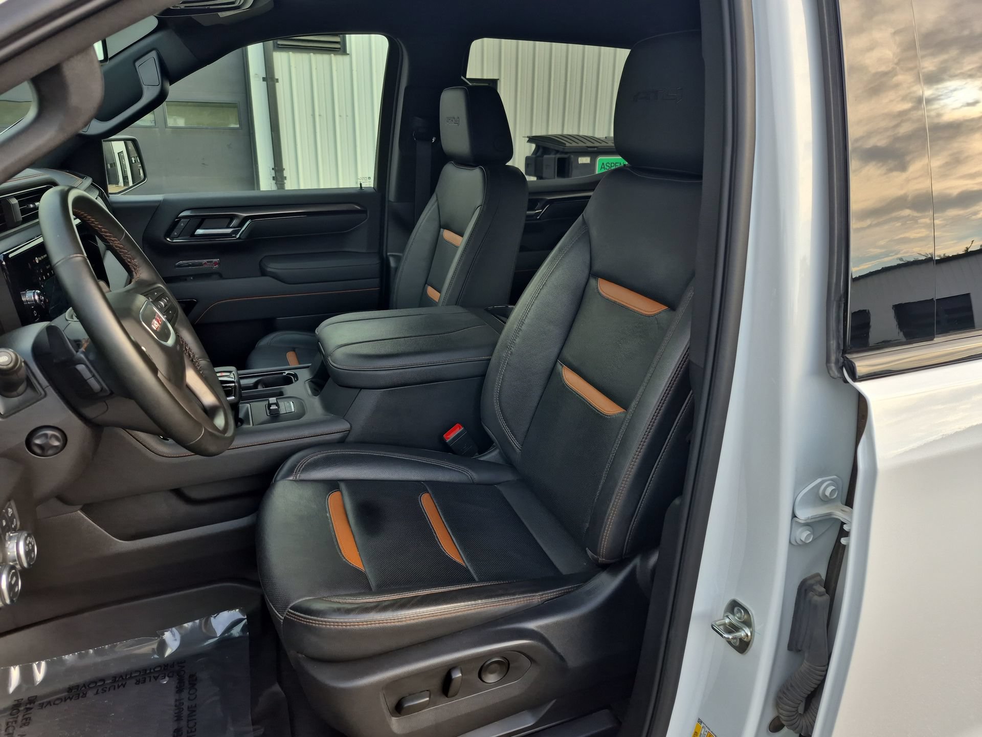 Used 2025 GMC Sierra 1500 AT4 AWD/4WD image 20