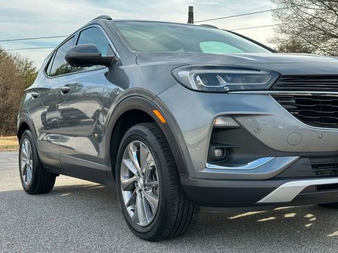 Used 2021 Buick Encore GX Essence w/ Advanced Technology Package image 19