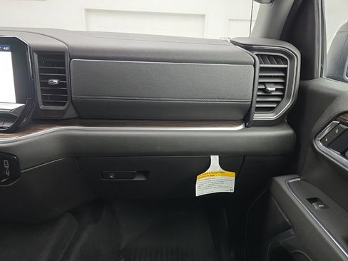 Used 2025 Chevrolet Silverado 1500 RST w/ Z71 Off-Road Package AWD/4WD image 40