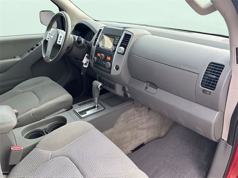 Used 2018 Nissan Frontier SV w/ Value Truck Package image 13