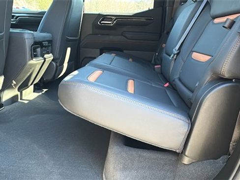 Used 2022 GMC Sierra 1500 AT4 w/ Technology Package image 21