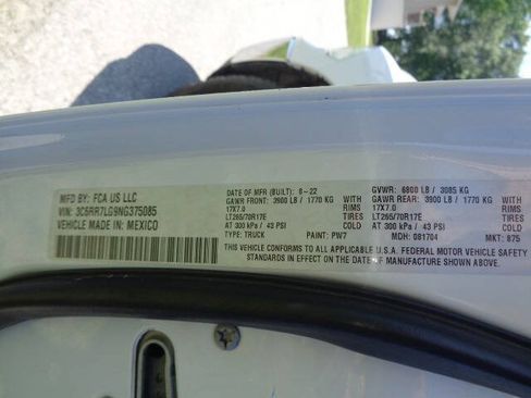 Used 2022 RAM 1500 Classic SLT w/ Electronics Group AWD/4WD image 33
