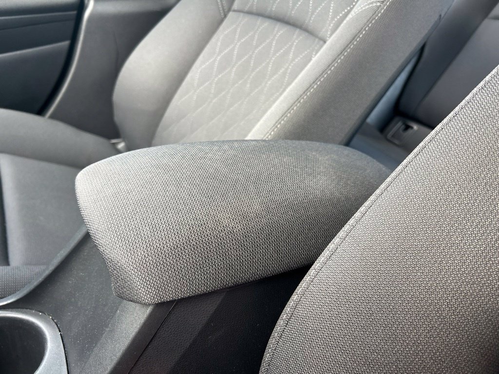 Used 2024 Toyota Corolla LE FWD image 35