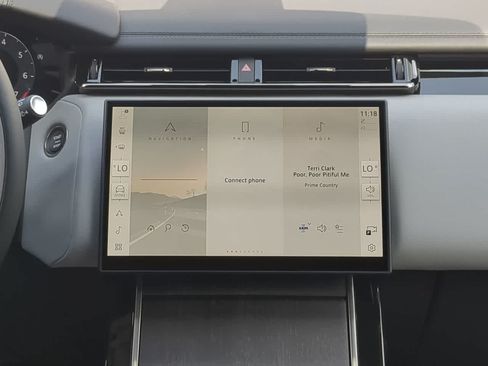 New 2026 Land Rover Range Rover Velar Dynamic SE AWD/4WD image 30
