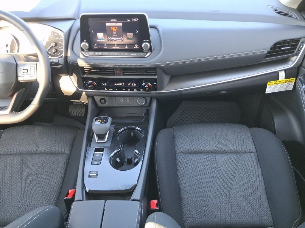 New 2026 Nissan Rogue SV w/ Cold Weather Package FWD image 4