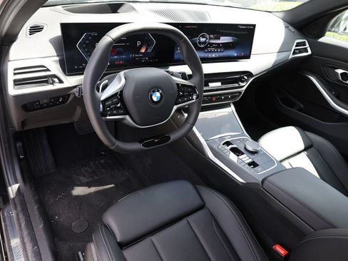 Used 2025 BMW 330i Sedan w/ Premium Package RWD image 16