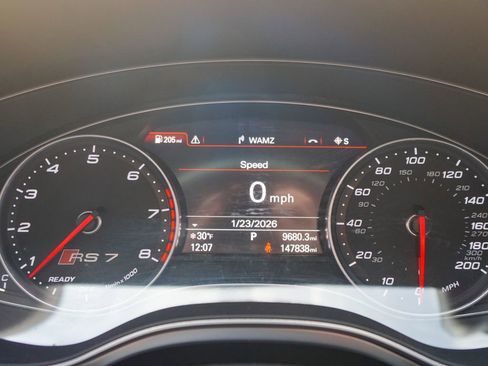 Used 2017 Audi RS 7 Prestige w/ Carbon-Optic Package image 23