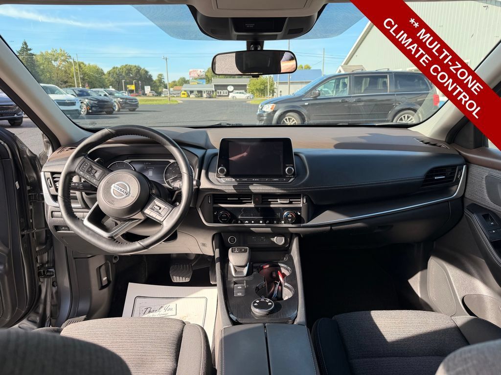 Used 2021 Nissan Rogue S AWD/4WD image 14
