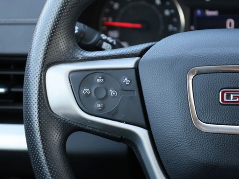 Used 2023 GMC Terrain SLE image 14