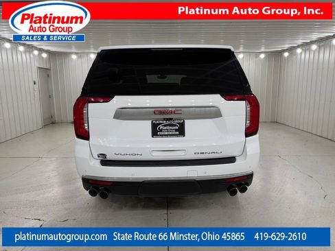 Used 2021 GMC Yukon Denali w/ Denali Premium Package AWD/4WD image 4