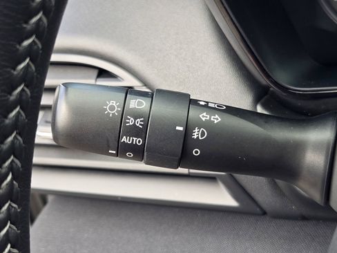 Used 2024 Subaru Outback Premium AWD/4WD image 26