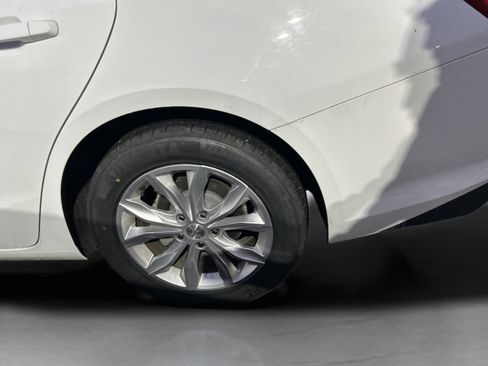 Used 2024 Chevrolet Malibu LT image 22