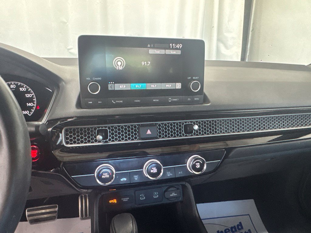 Used 2025 Honda Civic Sport image 23