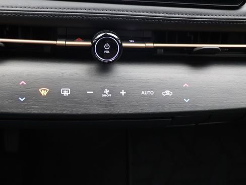 Used 2024 Nissan Ariya AWD image 24