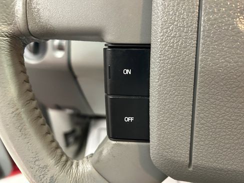 Used 2008 Ford F150 XLT RWD image 12
