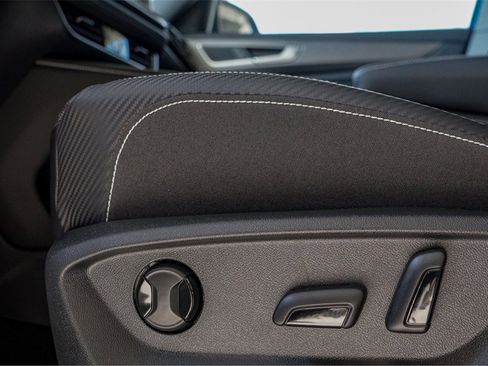 New 2026 Volkswagen Atlas Cross Sport SE image 18