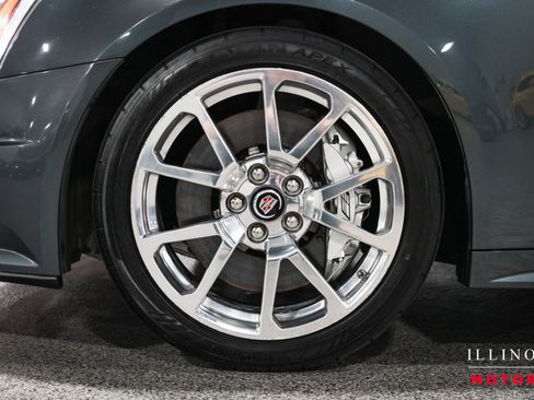 Used 2011 Cadillac CTS V RWD image 9