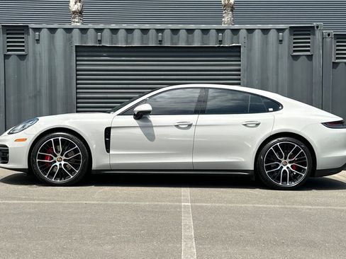 Used 2023 Porsche Panamera 4S AWD/4WD image 2