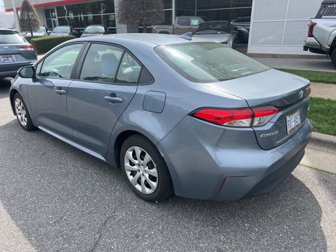Used 2024 Toyota Corolla LE image 4