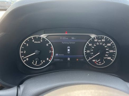 Used 2025 Nissan Altima 2.5 SV FWD image 36