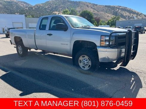 Used 2011 Chevrolet Silverado 2500 W/T AWD/4WD image 1