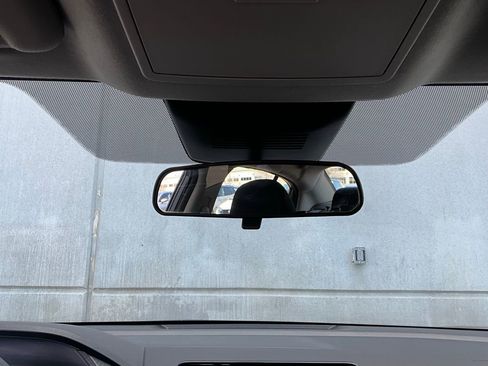 Used 2025 Nissan Sentra S image 15