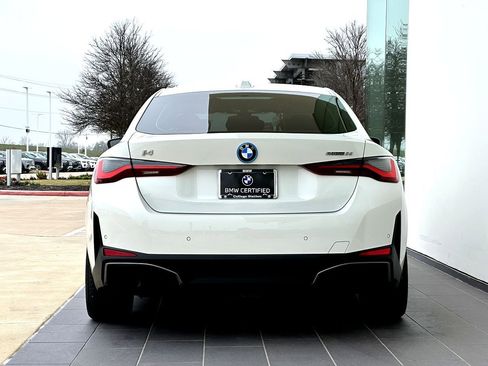 Certified 2023 BMW i4 eDrive35 w/ Premium Package image 6