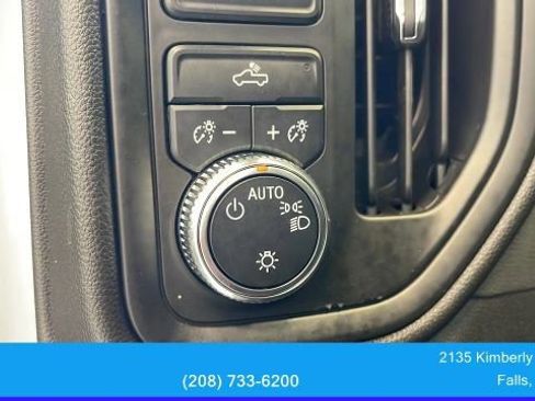 Used 2023 GMC Sierra 2500 Pro w/ Gooseneck/5TH Wheel Package AWD/4WD image 18
