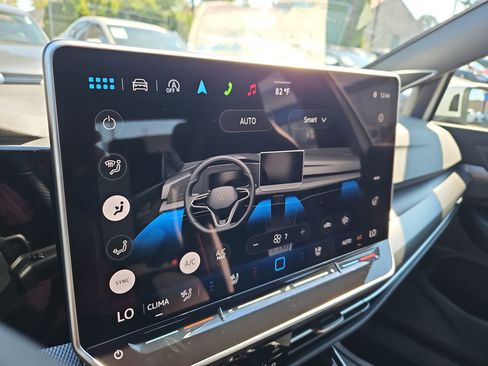 New 2025 Volkswagen GTI Autobahn image 21