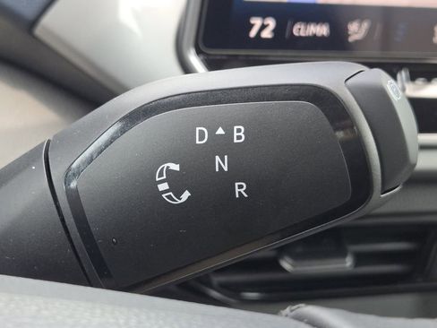 New 2026 Volkswagen ID.4 Pro S Plus AWD/4WD image 17