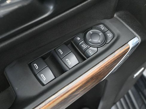 Used 2022 Chevrolet Silverado 2500 High Country w/ Z71 Off-Road Package AWD/4WD image 23