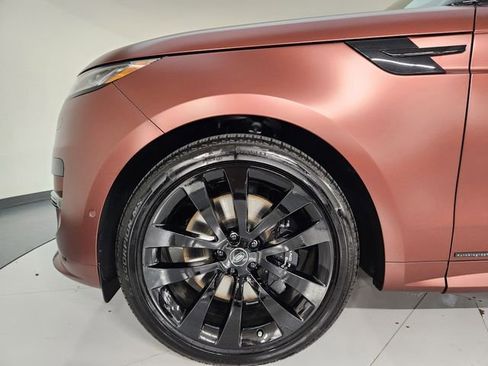 New 2025 Land Rover Range Rover Sport Autobiography image 11