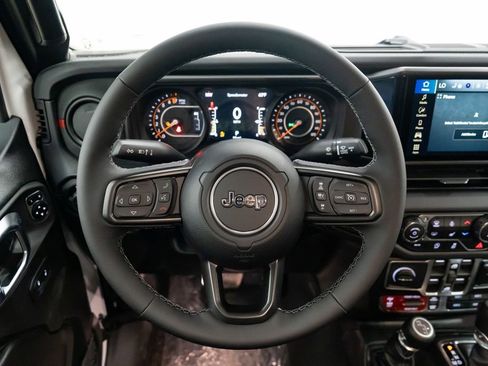 New 2026 Jeep Gladiator Rubicon AWD/4WD image 14