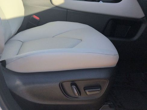 Certified 2026 Toyota Grand Highlander XLE image 30