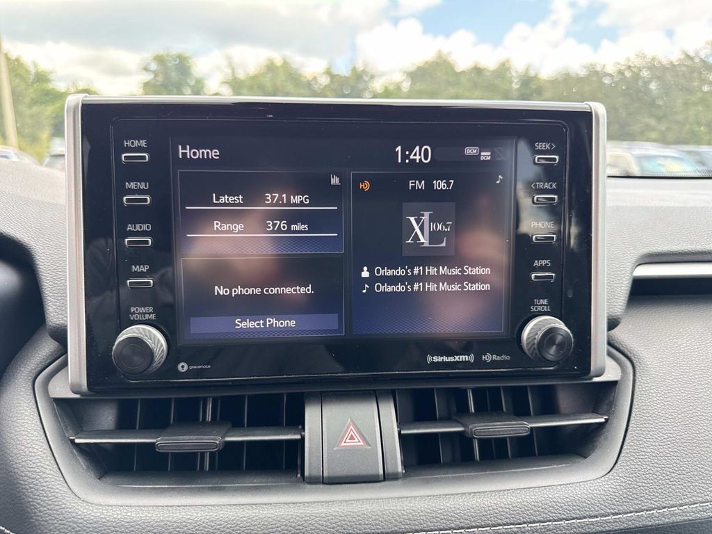 Used 2020 Toyota RAV4 XLE w/ Convenience Package AWD/4WD image 23