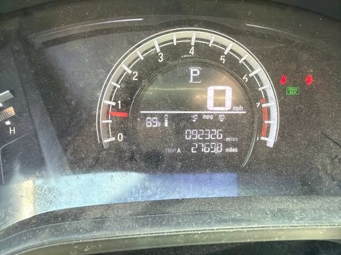 Used 2017 Honda CR-V LX image 3