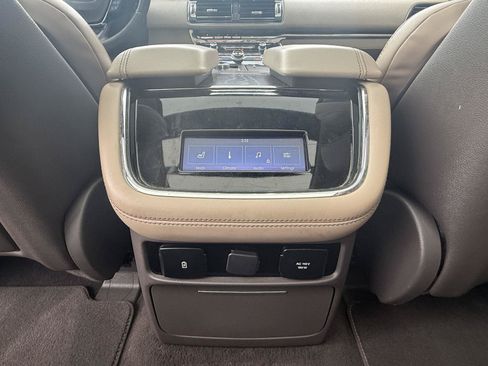 Used 2022 Lincoln Navigator L Reserve RWD image 21