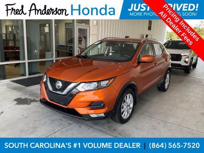Used 2022 Nissan Rogue Sport SV w/ Technology Package