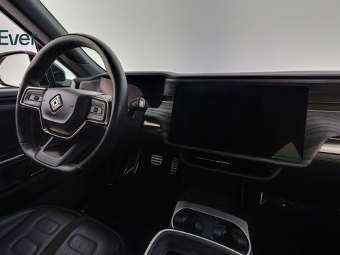 Used 2022 Rivian R1T Launch Edition image 24