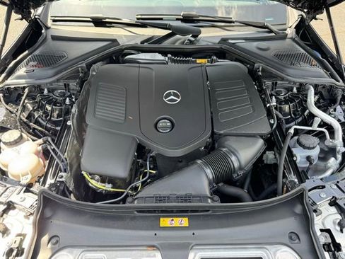 Used 2026 Mercedes-Benz E 350 4MATIC Sedan image 10