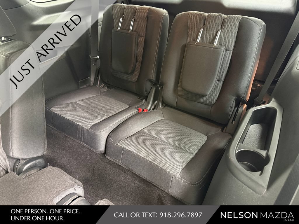 Used 2019 Ford Explorer XLT FWD image 35