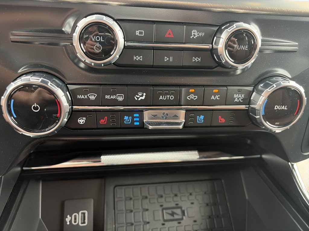 New 2026 Ford F150 King Ranch w/ FX4 Off-Road Package AWD/4WD image 26