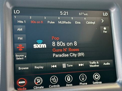 Used 2022 Dodge Challenger R/T w/ Plus Package image 17