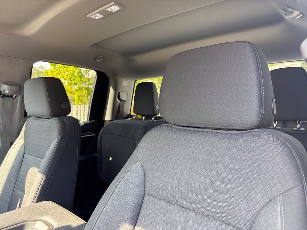 Used 2024 Chevrolet Silverado 1500 LT AWD/4WD image 4