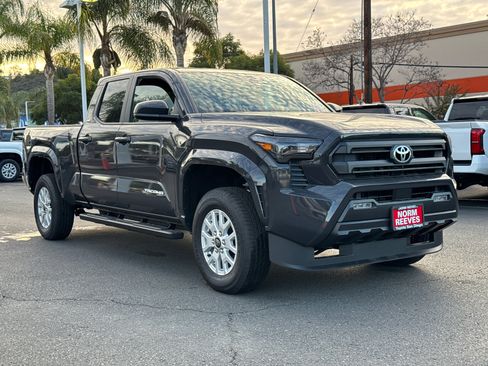 New 2026 Toyota Tacoma SR5 image 4