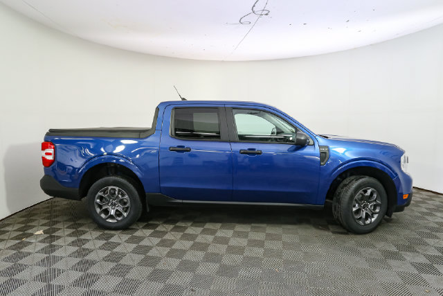 Used 2023 Ford Maverick XLT FWD image 12