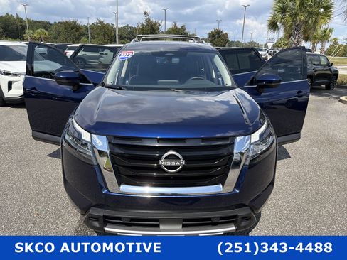 Used 2023 Nissan Pathfinder SL w/ SL Premium Package FWD image 35