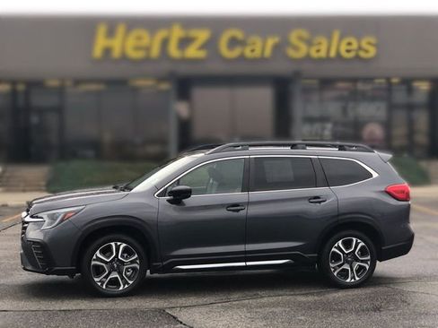 Used 2024 Subaru Ascent Limited w/ Technology Package AWD/4WD image 1